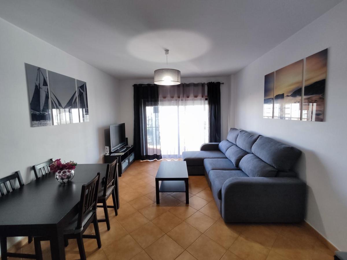 4D Terrace A - Casas & Papeis Apartment อาร์มาซอง เด เปรา ภายนอก รูปภาพ